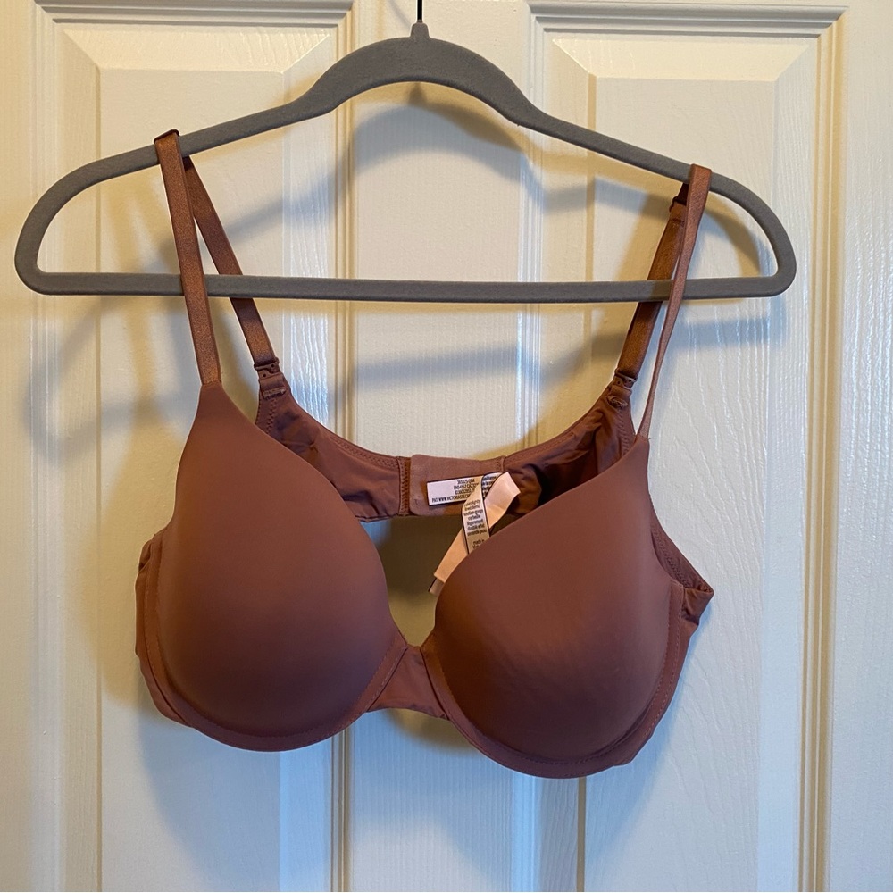 Victoria’s Secret Bra 38C